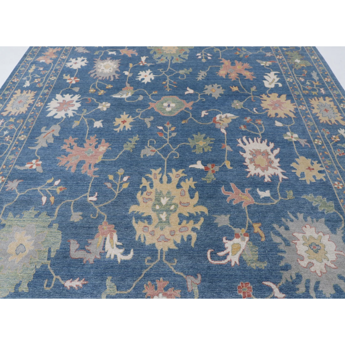 Power Loomed Lily Wool Rug 8' 10" X 11' 10"