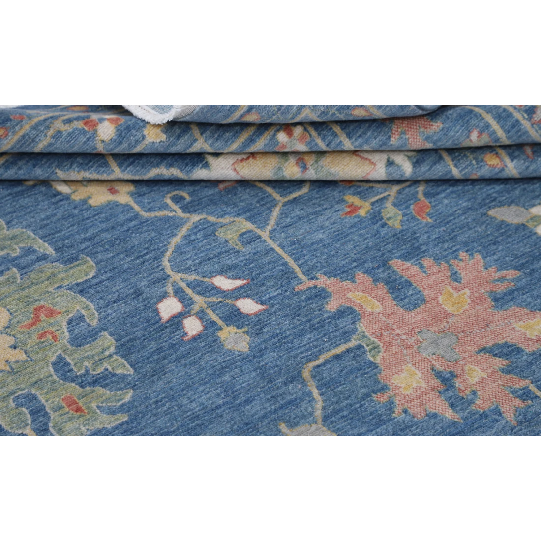Power Loomed Lily Wool Rug 8' 10" X 11' 10"