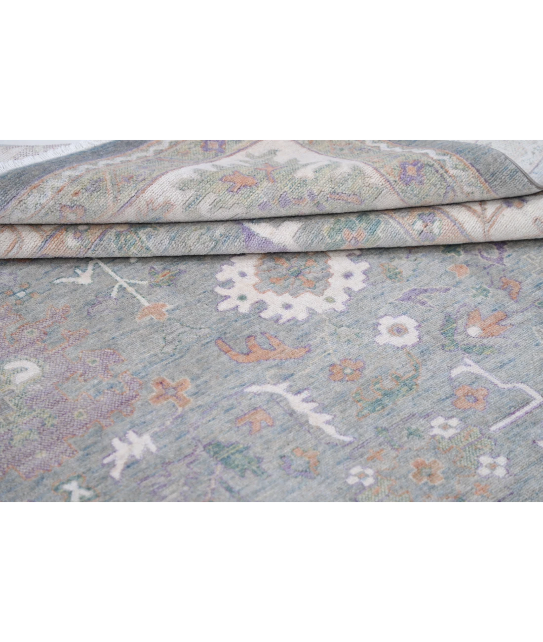 Power Loomed Lily Wool Rug 8' 11" X 11' 10"