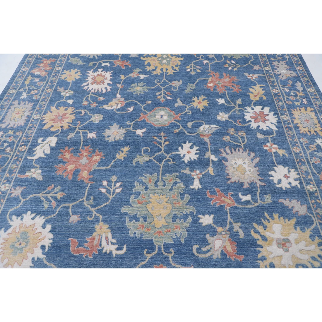 Power Loomed Lily Wool Rug 8' 1" X 9' 10"