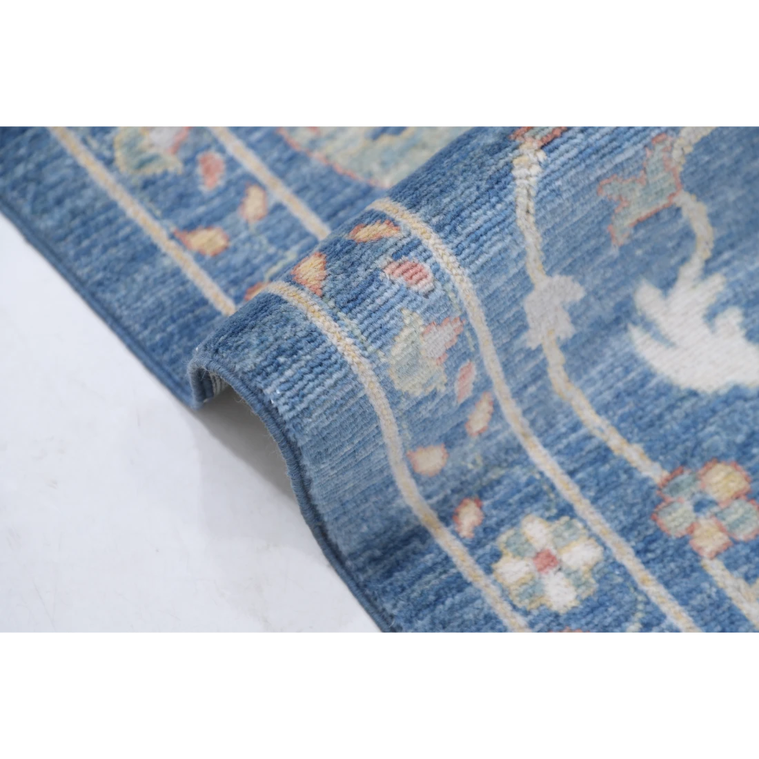 Power Loomed Lily Wool Rug 8' 1" X 9' 10"