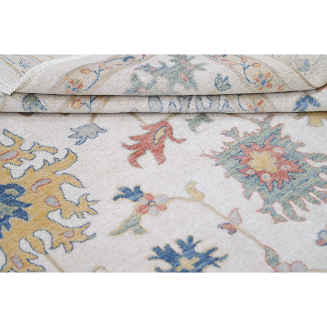 Power Loomed Lily Wool Rug 8' 0" X 10' 0"