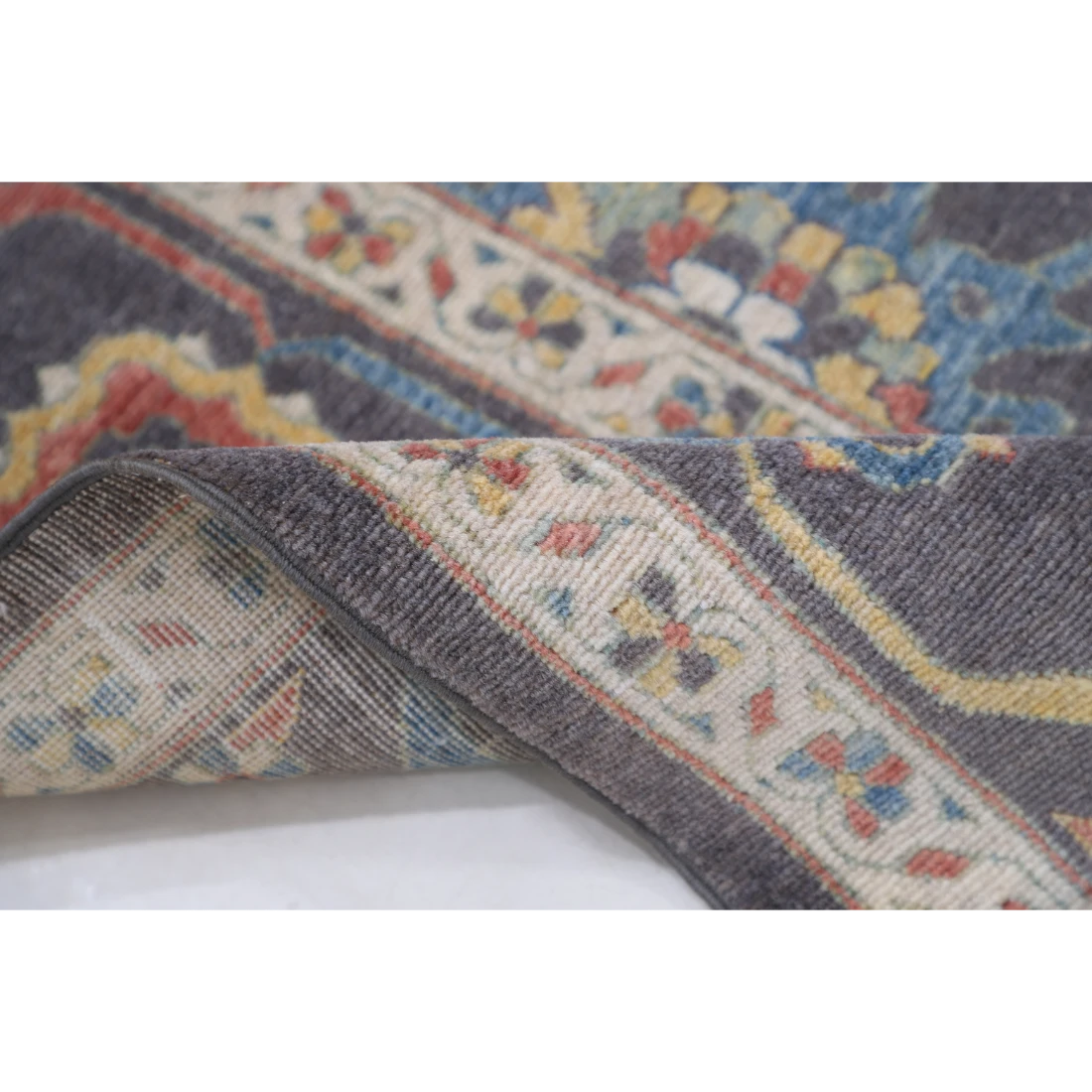 Power Loomed Pasha Wool Rug 7' 11" X 9' 11"