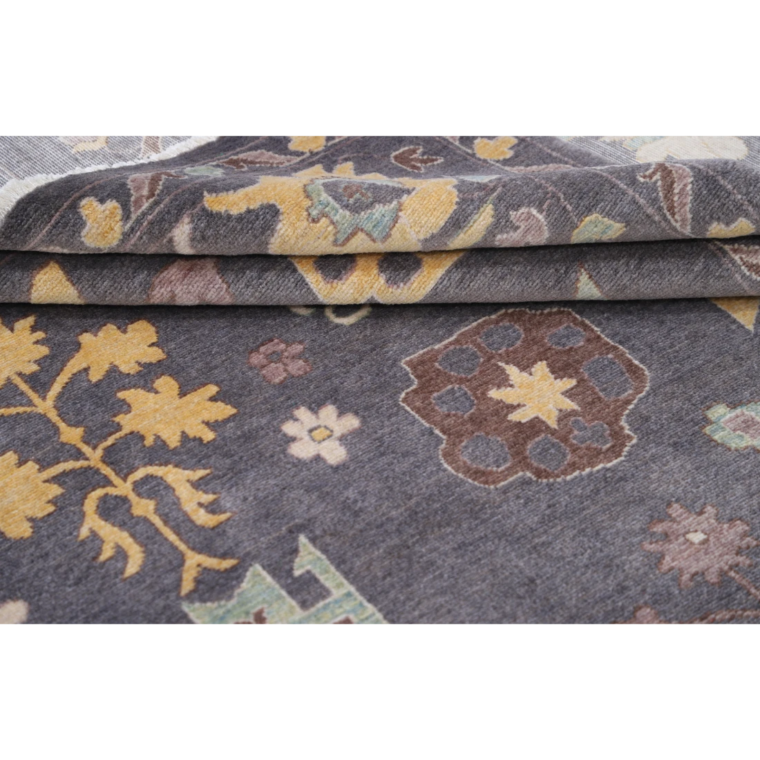 Power Loomed Pasha Wool Rug 7' 11" X 10' 0"