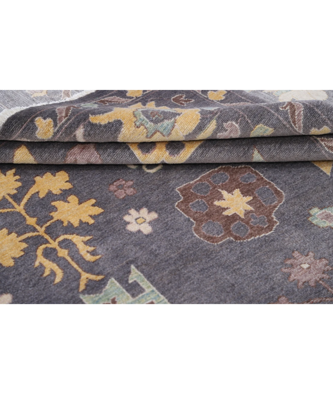 Power Loomed Pasha Wool Rug 7' 11" X 10' 0"