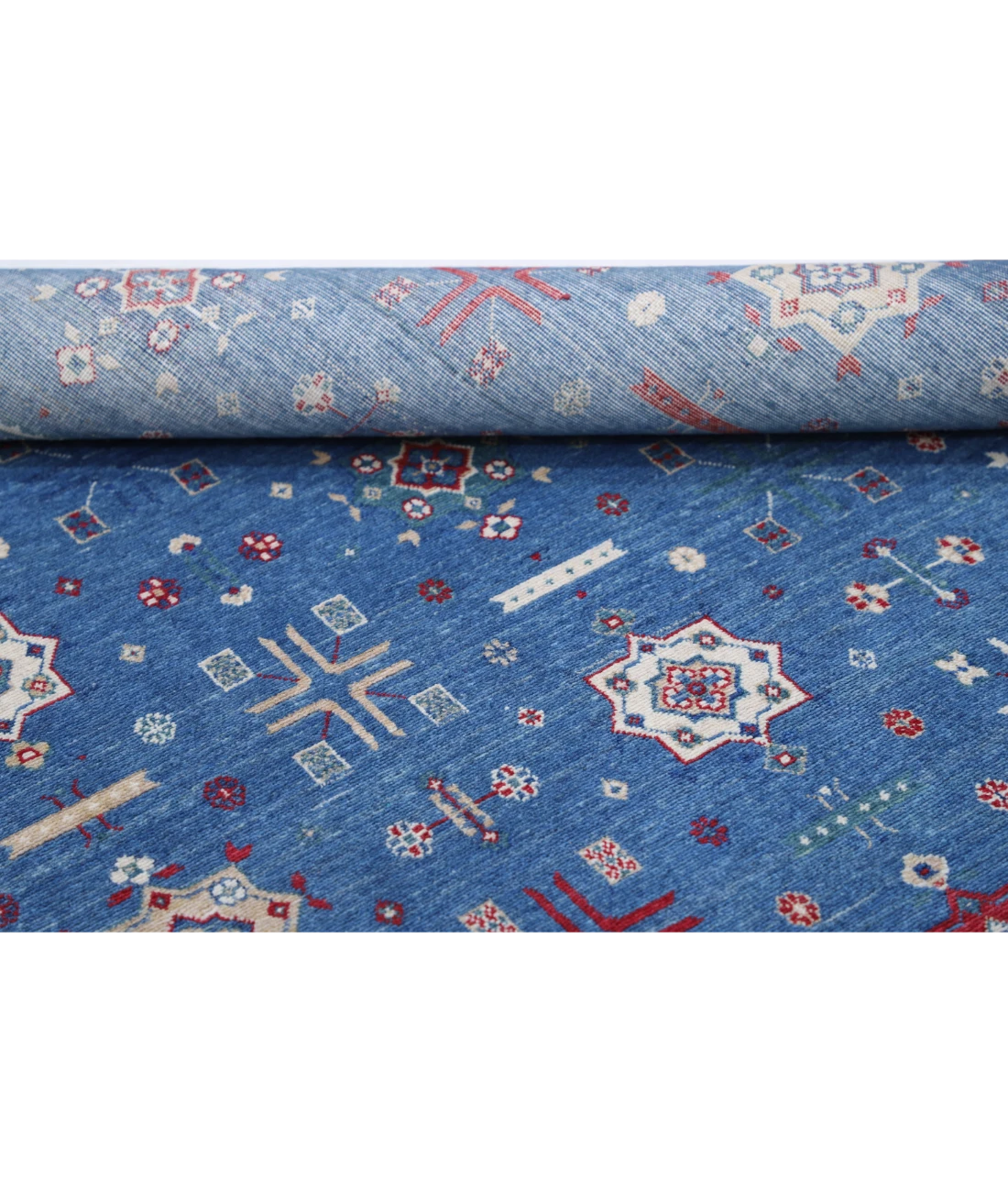Power Loomed Pasha Wool Rug 8' 1" X 11' 7"