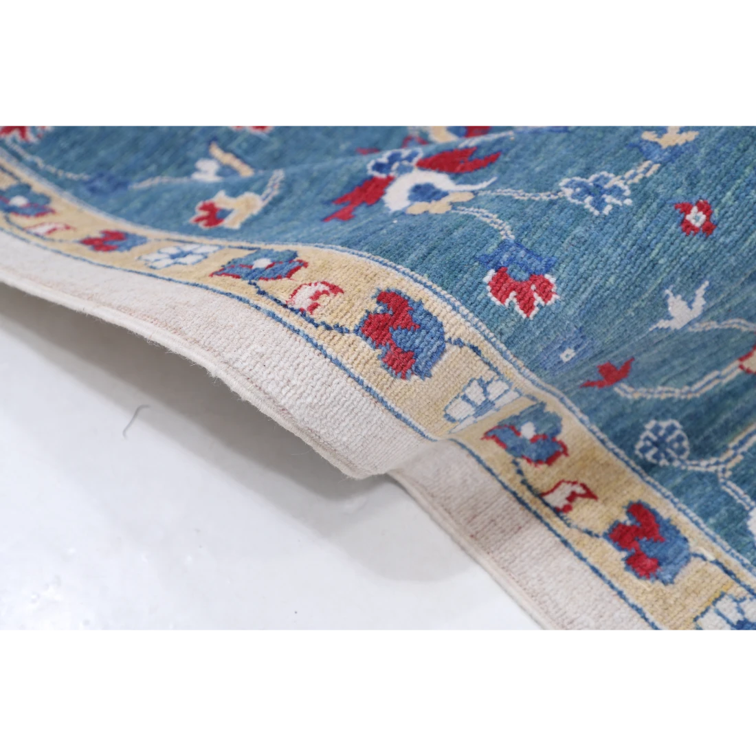 Power Loomed Pasha Wool Rug 9' 1" X 12' 0"