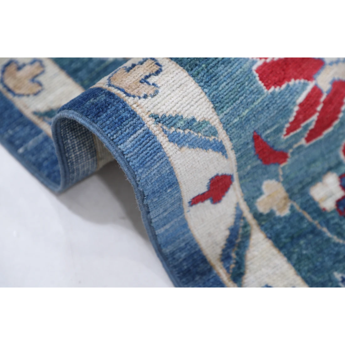 Power Loomed Pasha Wool Rug 8' 11" X 12' 0"