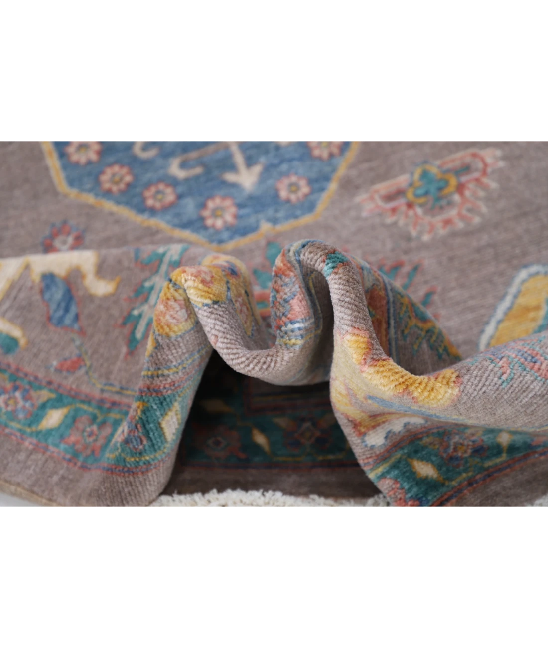 Power Loomed Pasha Wool Rug 7' 11" X 9' 11"