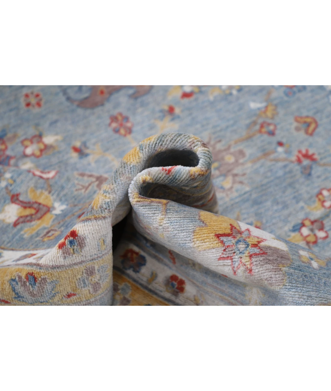 Power Loomed Pasha Wool Rug - 8'11" × 11'10"