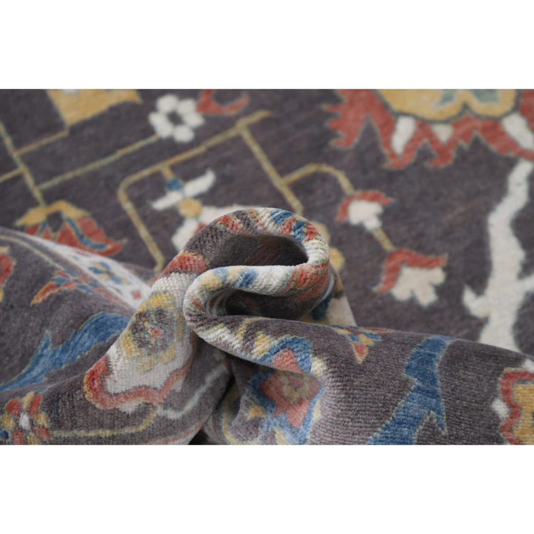 Power Loomed Pasha Wool Rug 8' 0" X 9' 10"