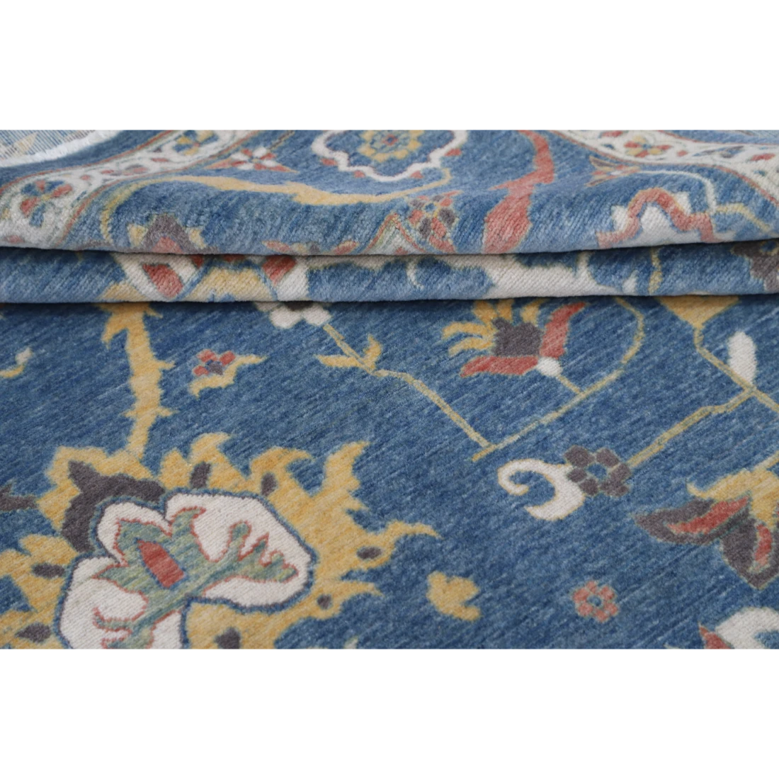 Power Loomed Pasha Wool Rug 8' 0" X 9' 11"