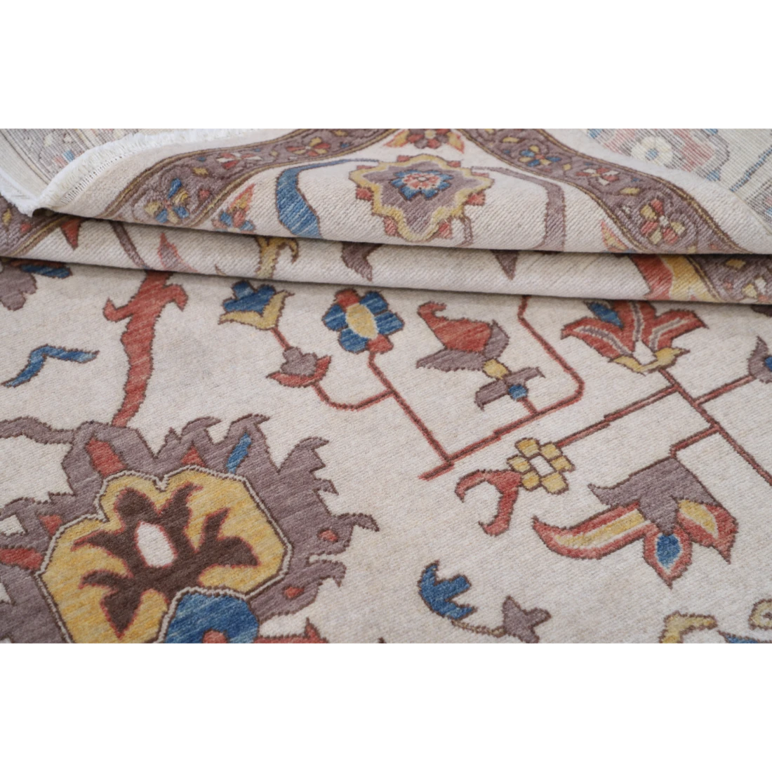Power Loomed Pasha Wool Rug 7' 10" X 10' 0"