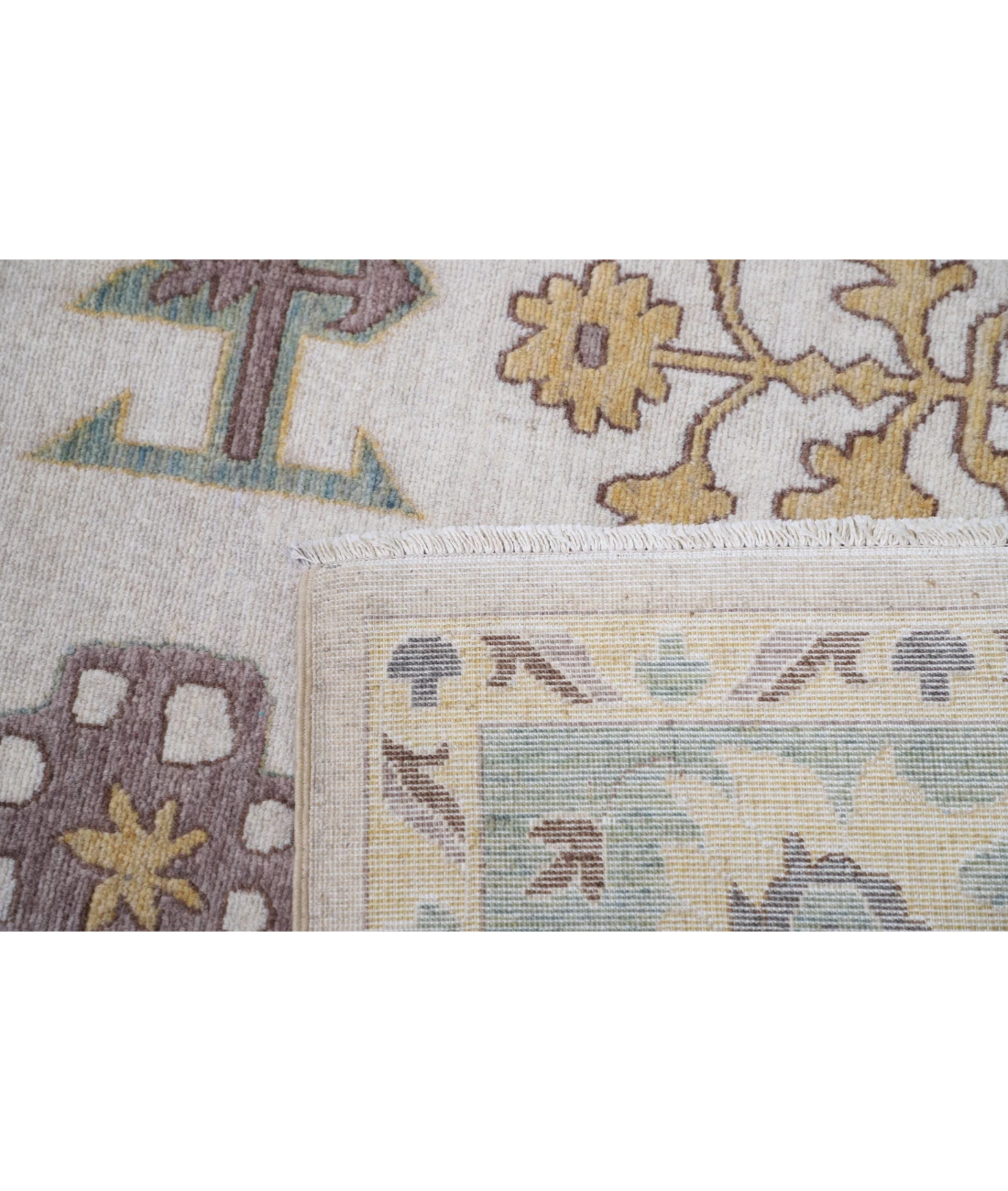 Power Loomed Pasha Wool Rug 7' 10" X 9' 10"